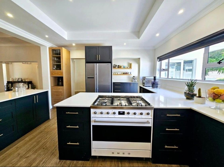 8 Bedroom Property for Sale in Selborne Eastern Cape